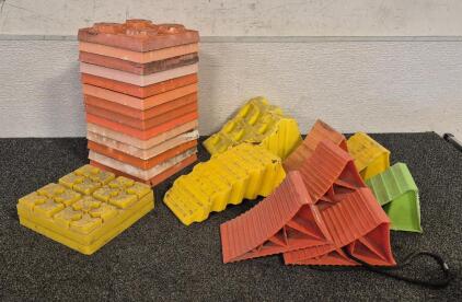 Tire Saver Ramps(8), Tri-Lynx Lynx Interlocking Blocks(16)