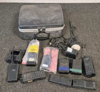 Two way portable radio, Battery's and Charger, Antenna, Case. (Unable to Test)