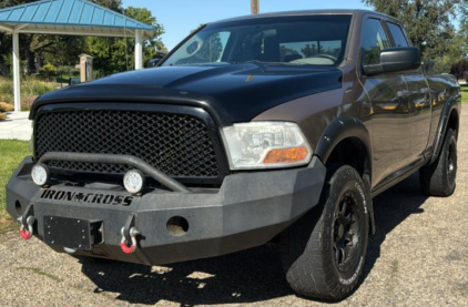 2009 DODGE RAM 1500 - 4X4!