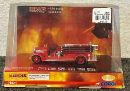 Heroes Under Fire Die-Cast Model- 1930 Reo Speedwagon Vigilant Hose Fire Engine