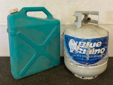 Blue Rhino Propane Tank And 6 Gal Reliance Water Jug