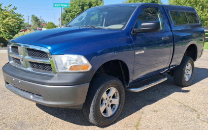 2009 DODGE RAM 1500 - 62K MILES - 4X4!