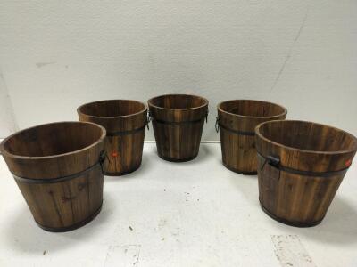 Planter buckets
