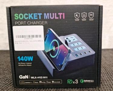 (1) MaxLax - Multi Port / Socket & Wireless Charger