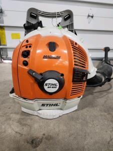 (1) Stihl BR 600 Magum Backpack Leaf Blower
