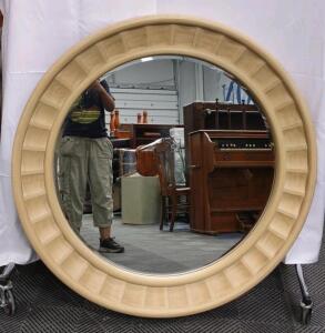 Round Wooden Wall Mirror w/ a Decorative Fluted Accent