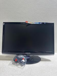 (1) Samsung 23&rdquo; Tv/Monitor w/ Remote