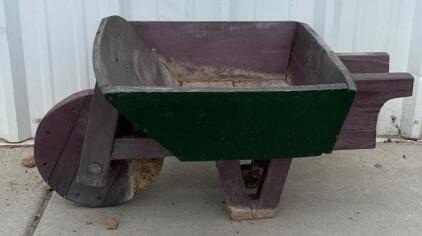 Wooden Wheelbarrow H 1&rsquo; 1&rdquo; W 1&rsquo; 9&rdquo; L 2&rsquo; 8&rdquo;