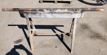 Heavy Duty Metal Sawhorse Stand, 39"x30", 500 lbs Capacity