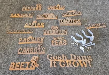 Garden Metal Signs (Apples (3), Tomatoes (6), Bell Peppers, Onions, Cucumber, Peas, Beets and More!)