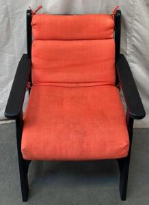 Modern Cushioned Chair