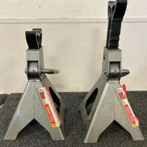 2 Pittsburgh 3 Ton Jack Stands