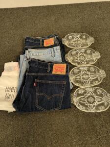 Three Levi's jeans 38 W and L 30 and a white dress large and bunny hand towels