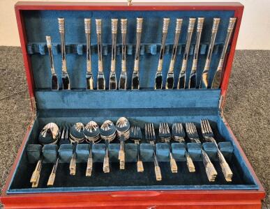 Very Nice Wallace Flatware Set In Wooden Box, Looks Unused With the 18/10 Stainless Steel Printed On The Back