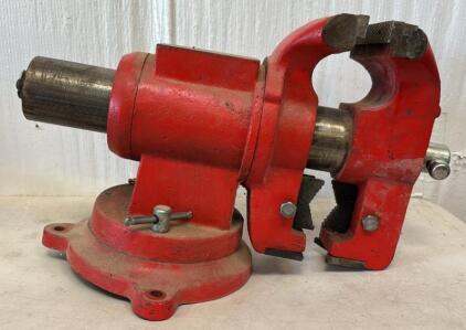 Olympia Tools Vise