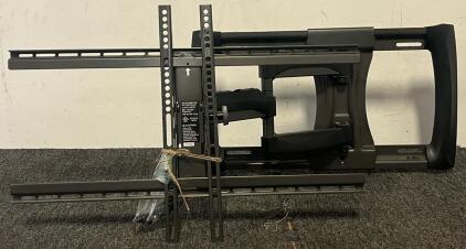 RF-HTVMM170C A/V Wall Mount