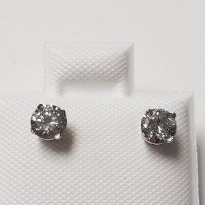 $1520 14K Diamond (0.5Ct,I1-3,F-G) Earrings