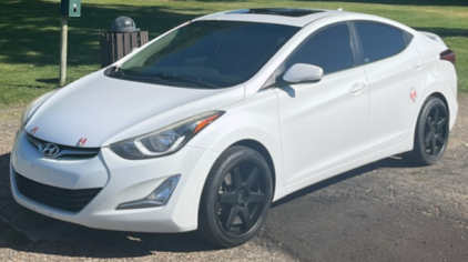 BANK REPO - 2016 HYUNDAI ELANTRA - SUNROOF!
