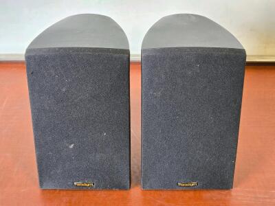 (2) Paradigm Cinema 90 V.2 Bookshelf Speakers
