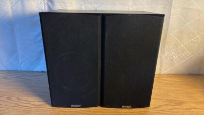 (2) Paradigm Focus V.3 Bookshelf Speakers
