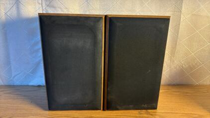 (2) Polk Audio Monitor Series Bookshelf Speakers
