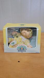 Vintage 1987 Cabbage Patch Kids Babies Doll