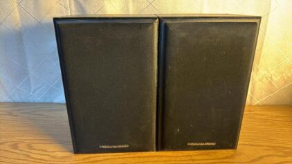 (2) Erwin-Vega E&bull;26F Book Shelf Speakers