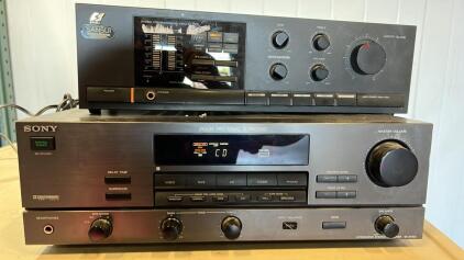 Sansui Amplifiers A 3100, Sony amplifier TA-AV521 ( 1of 2)