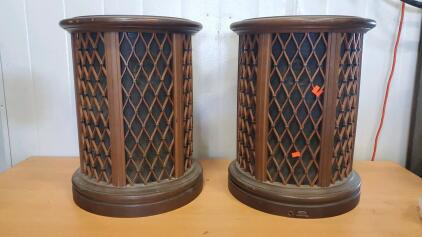 (2) Vintage Pioneer CS-05 Omnidirectional Speaker.