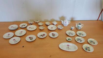 Vintage Ceramic Tea Sets