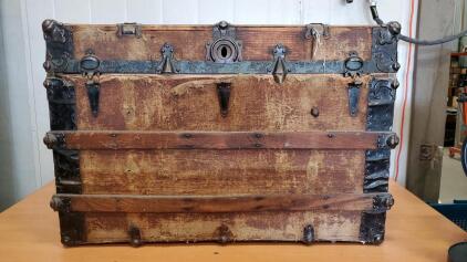 Vintage Wooden Trunk 35.5"x21"x24.5"