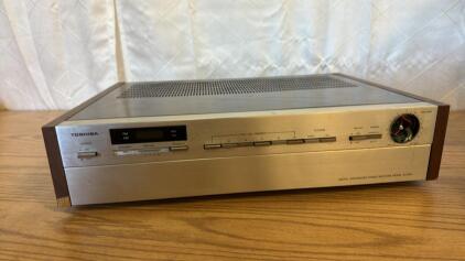 Toshiba SA-850 Receiver