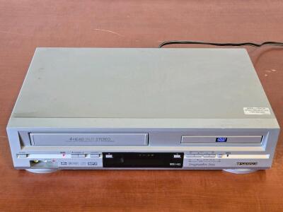Vintage Sansui VRDVD4100 VHS/DVD Player/Recorder / +$50 Value!