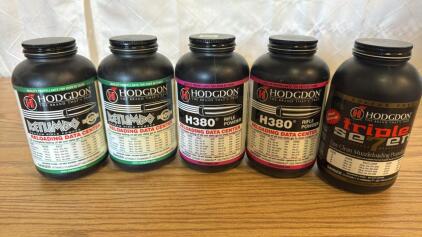 Reloading Powder (2) Hodgdon Retumbo Mag Rifle Feel Full (2) Hodgdon H380 Rifle 1 Feels Full 1 Feels 1/8 Full (1) HodgdonTriple Seven Feels Full