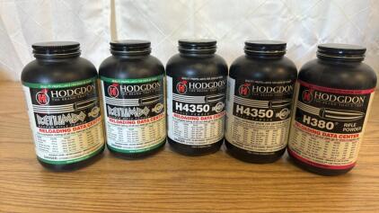 Reloading Powder (2) Hodgdon Retumbo Mag Rifle (2) Hodgdon H4350 Rifle (1) Hodgdon H380 , All Feel Full