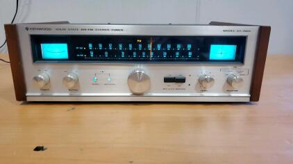 Vintage 1971 Kenwood KT-7001 Solid State AM-FM Stereo Tuner