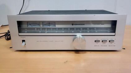 Vintage Kenwood KT-313 AM/FM Stereo Tuner