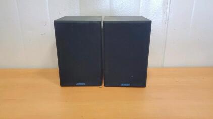 Jensen Champion C-JR 2-Way, Bass Reflex Speakers.