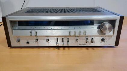 Vintage Pioneer SX-3700 AM/FM Stereo Receiver.