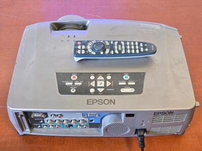 Epson EMP-7850 LCD Projector w/ Remote / +$100 Value!