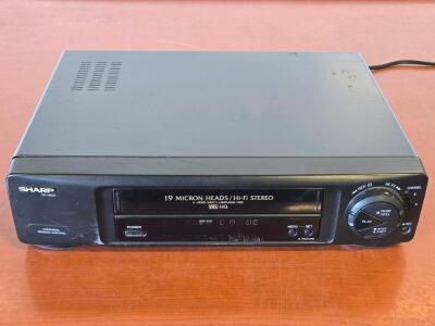 Vintage Sharp VC-H952U VHS Player/Recorder / +$50 Value!