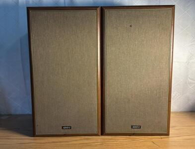 (2) ADVENT LOUDSPEAKER 5002 W/Original Boxes, SUPER VALUE Over A $1,000