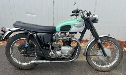 1967 TRIUMPH MOTORCYCLE - 157K MILES!