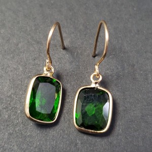 $1000 10K Chorme Diopside(2.8ct) Earrings