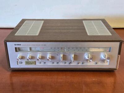 Vintage Yamaha CR-820 Natural Sound AM/FM Stereo Receiver / +$800 Value!