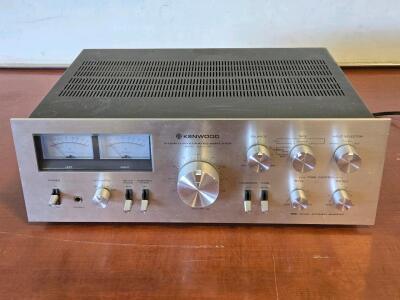 Vintage Kenwood KA-6100 integrated Stereo Amplifier / +$300 Value!