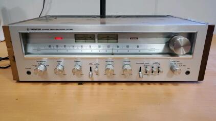 Vintage Pioneer Stereo Receiver Model SX-650
