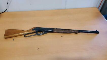 Daisy Pellet Gun