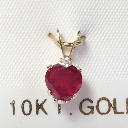 $400 10K Ruby(1ct) Diamond(0.03ct) Pendant