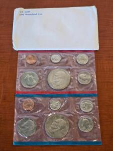 1976 Philadelphia & Denver Mints Proof Coin Sets